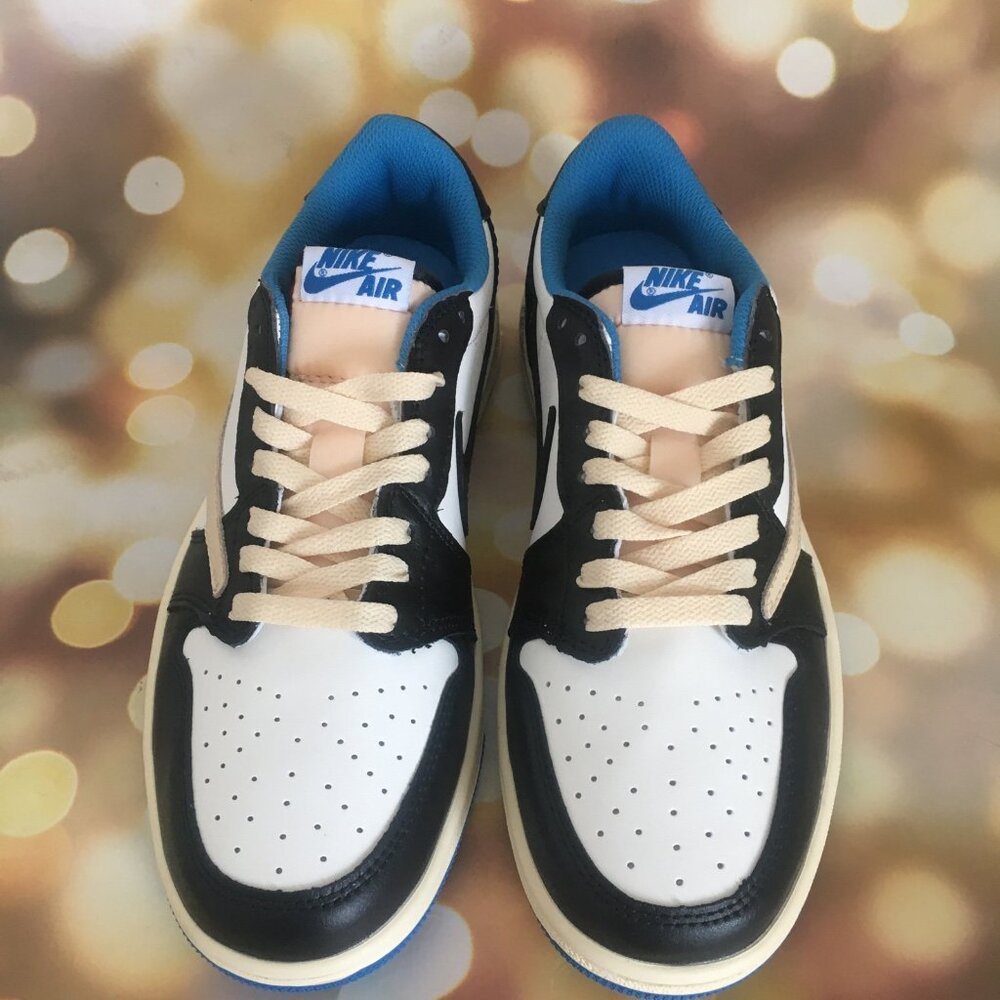 Air Jordan 1 Low Men’s - Picture 3 of 7